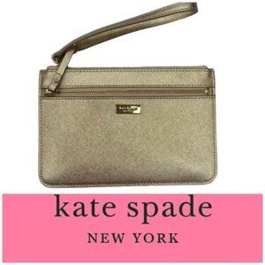 KATE SPADE ♠️ - 🎉HP🎉 EUC Rose Gold Metallic Leather Laurel Way Tinie Wristlet